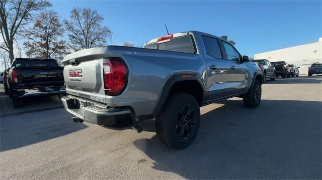 new 2025 GMC Canyon car, priced at $46,277