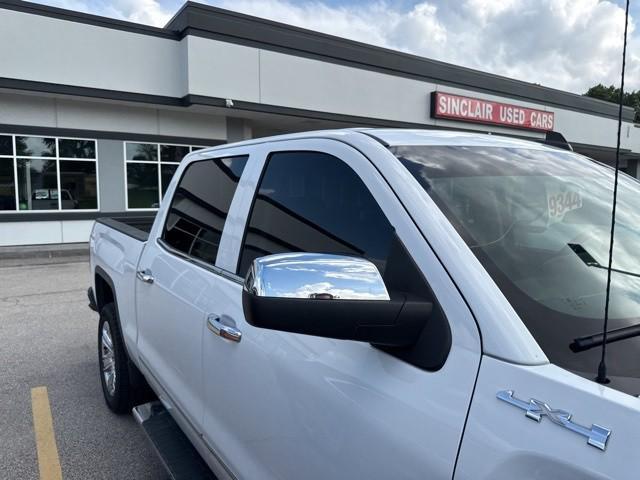 used 2018 GMC Sierra 1500 car, priced at $25,198