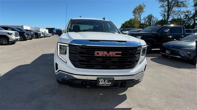 new 2026 GMC Sierra 1500 car, priced at $38,904