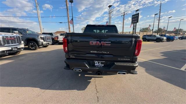 new 2025 GMC Sierra 1500 car, priced at $71,685