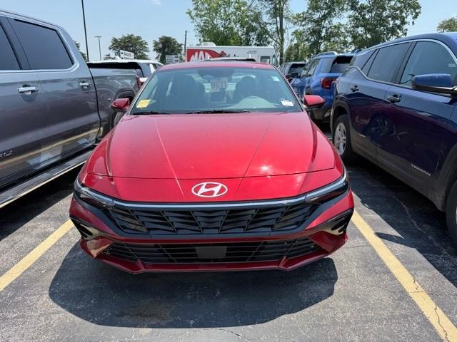 used 2025 Hyundai Elantra car, priced at $22,726