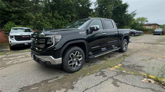 new 2025 GMC Sierra 1500 car, priced at $55,413