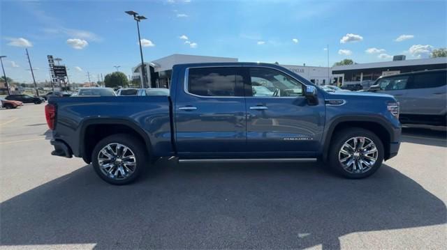 new 2025 GMC Sierra 1500 car, priced at $68,371