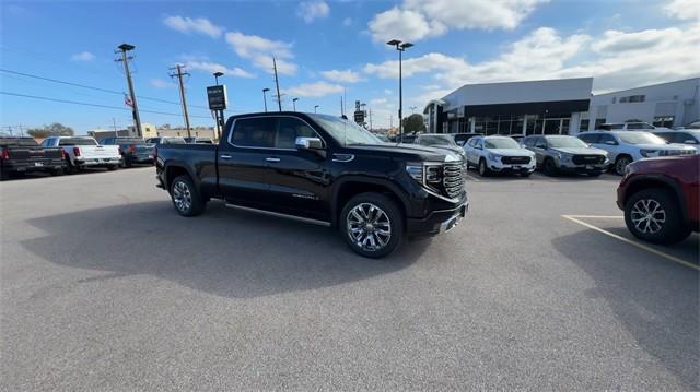 new 2025 GMC Sierra 1500 car, priced at $71,954