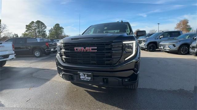 new 2025 GMC Sierra 1500 car, priced at $54,680