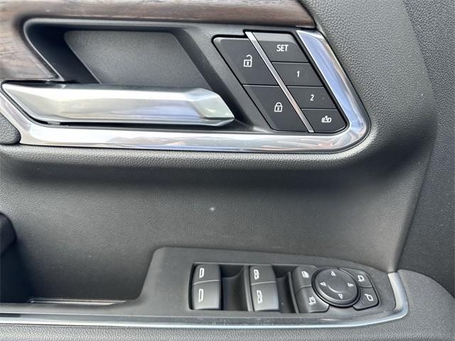 new 2025 GMC Sierra 1500 car, priced at $53,192