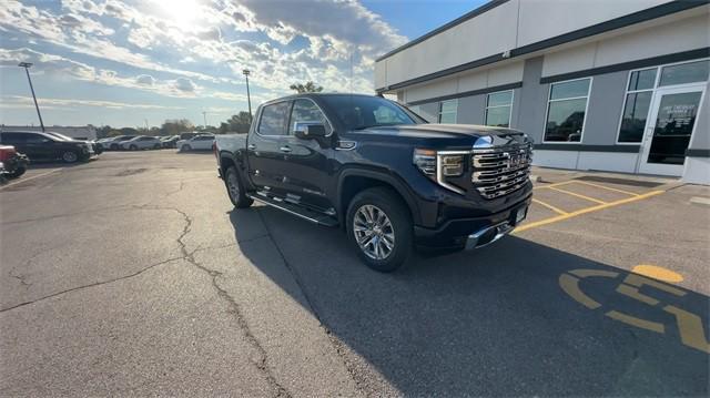 new 2025 GMC Sierra 1500 car, priced at $71,685