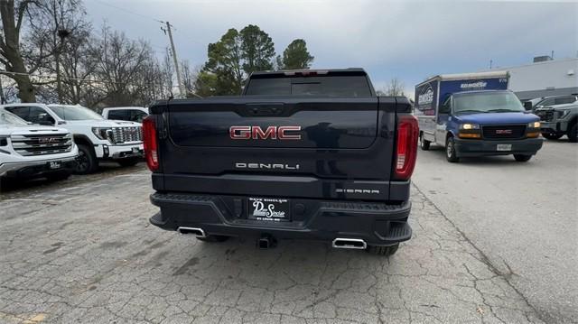 new 2025 GMC Sierra 1500 car, priced at $64,262