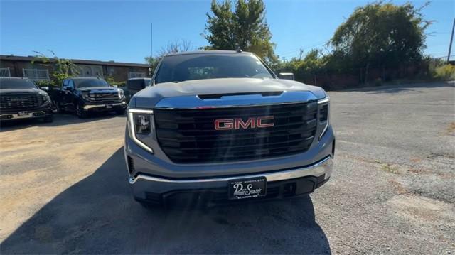 new 2025 GMC Sierra 1500 car, priced at $39,557