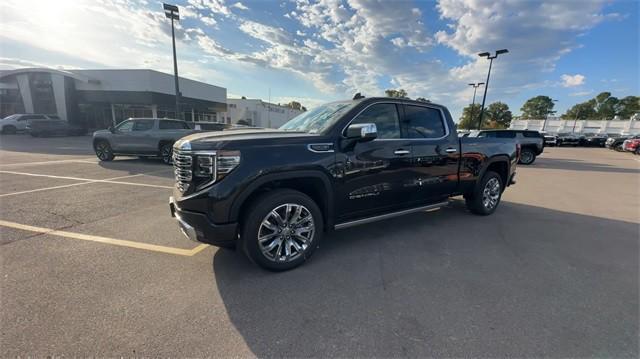 new 2025 GMC Sierra 1500 car, priced at $67,282