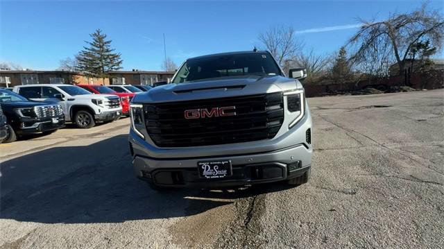 new 2025 GMC Sierra 1500 car, priced at $59,326