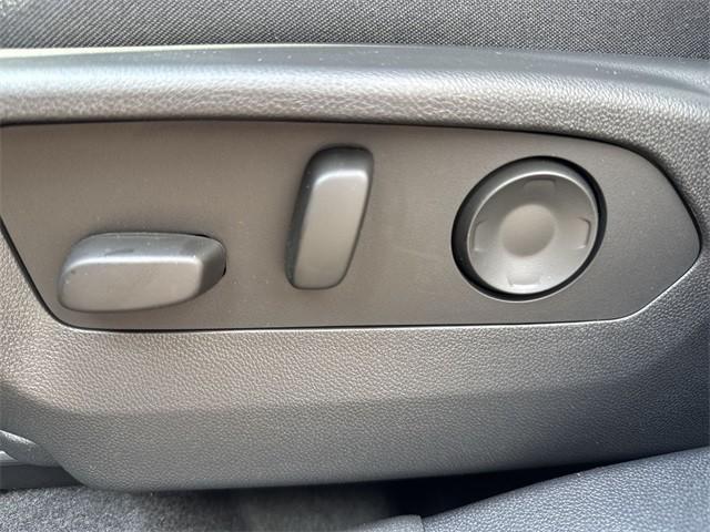 new 2025 Buick Envision car, priced at $41,740