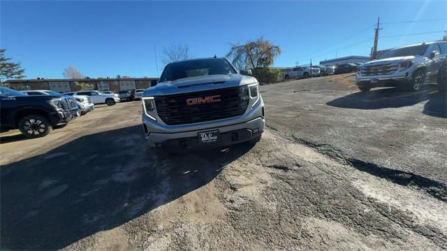 new 2025 GMC Sierra 1500 car, priced at $53,838