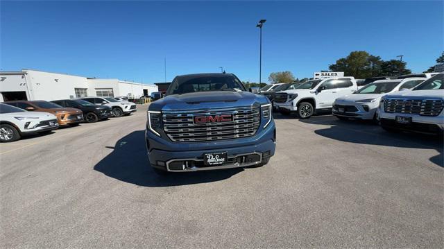 new 2025 GMC Sierra 1500 car, priced at $68,260