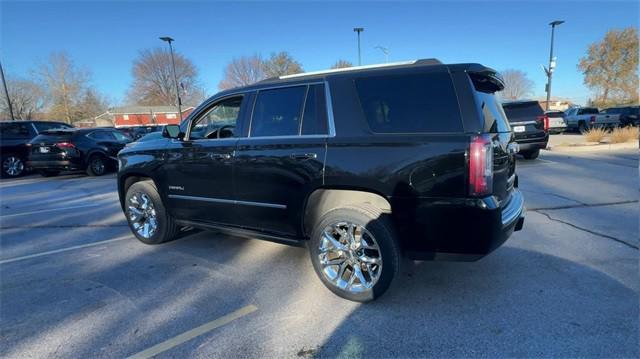 used 2019 GMC Yukon car, priced at $33,257