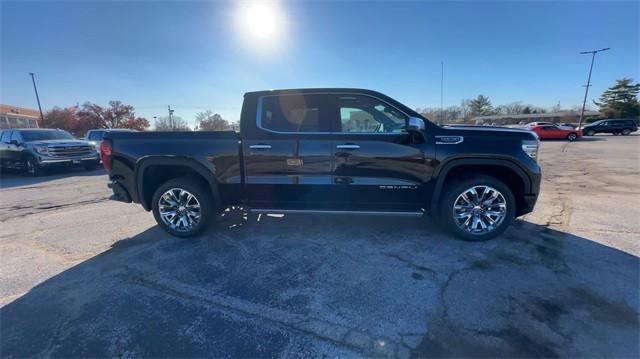 new 2025 GMC Sierra 1500 car, priced at $66,232