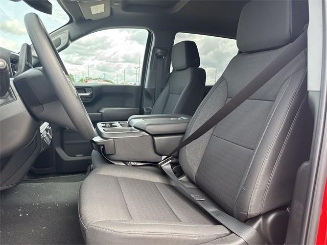 new 2025 GMC Sierra 1500 car, priced at $43,201