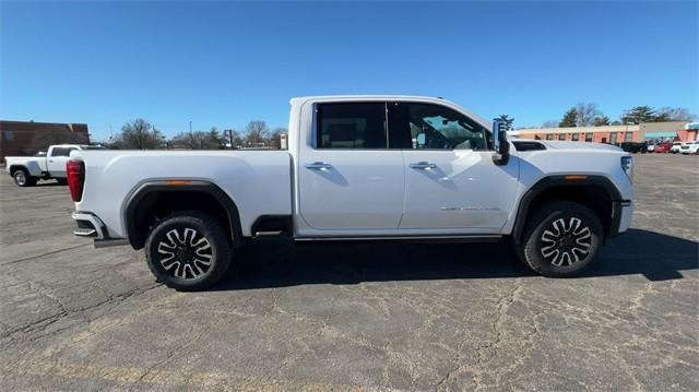new 2025 GMC Sierra 3500 car, priced at $99,835