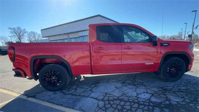 new 2025 GMC Sierra 1500 car, priced at $47,327