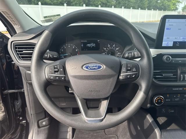 used 2022 Ford Escape car, priced at $23,308