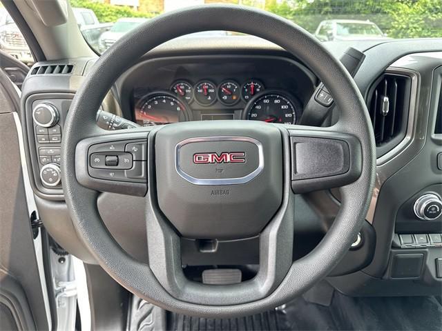 new 2025 GMC Sierra 1500 car, priced at $38,311