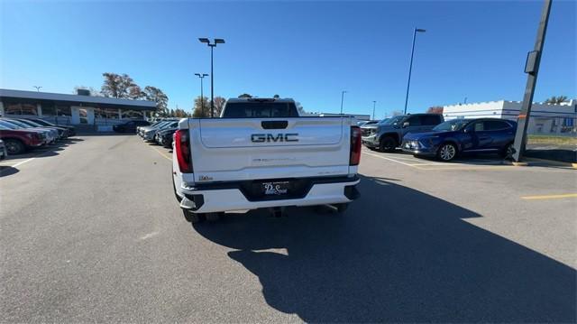 new 2025 GMC Sierra 3500 car, priced at $97,468