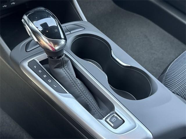 new 2025 Buick Envista car, priced at $24,357