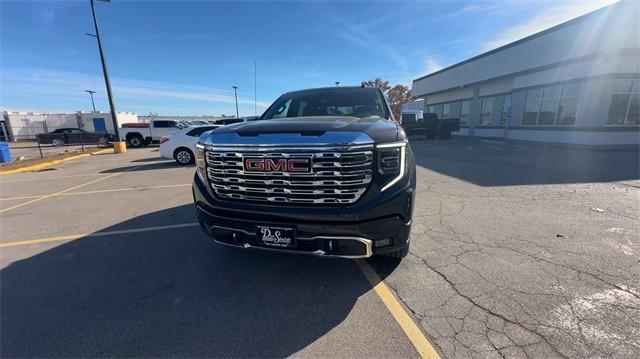 new 2025 GMC Sierra 1500 car, priced at $65,840