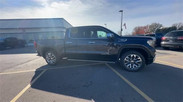 new 2025 GMC Sierra 1500 car, priced at $65,840