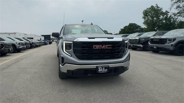 new 2025 GMC Sierra 1500 car, priced at $39,290