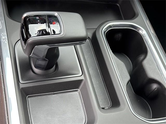 new 2025 GMC Sierra 1500 car, priced at $55,413