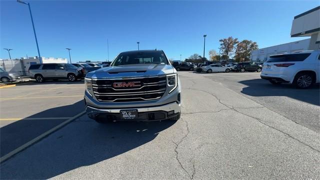 new 2025 GMC Sierra 1500 car, priced at $57,135