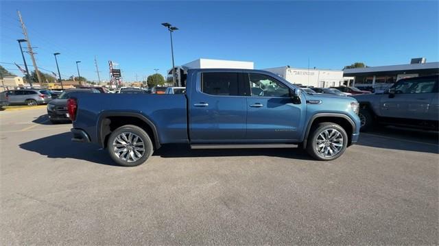 new 2025 GMC Sierra 1500 car, priced at $70,385