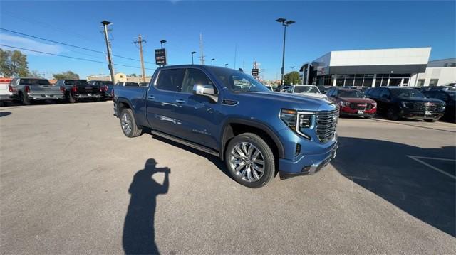 new 2025 GMC Sierra 1500 car, priced at $70,385