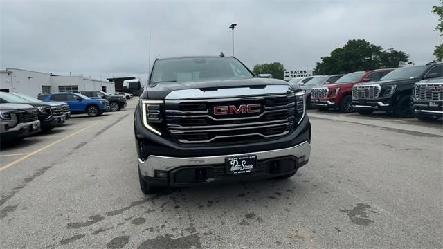 new 2025 GMC Sierra 1500 car, priced at $55,413