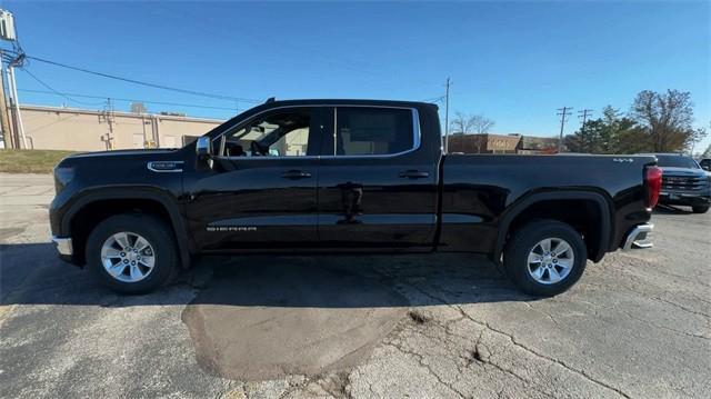 new 2025 GMC Sierra 1500 car, priced at $49,343