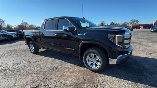 new 2025 GMC Sierra 1500 car, priced at $49,343