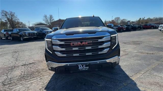 new 2025 GMC Sierra 1500 car, priced at $49,343