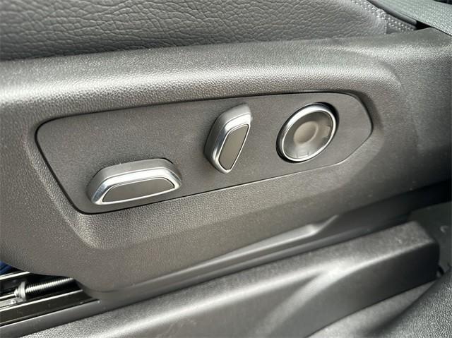new 2025 GMC Yukon XL car, priced at $96,375
