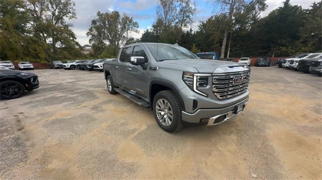 new 2025 GMC Sierra 1500 car, priced at $65,262