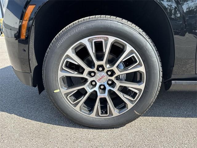 new 2025 GMC Yukon XL car, priced at $94,500
