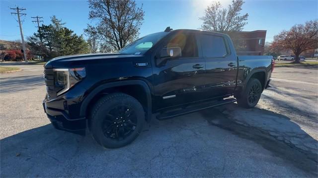 new 2025 GMC Sierra 1500 car, priced at $58,352