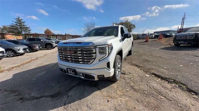 new 2025 GMC Sierra 1500 car, priced at $73,093