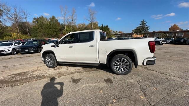 new 2025 GMC Sierra 1500 car, priced at $73,093