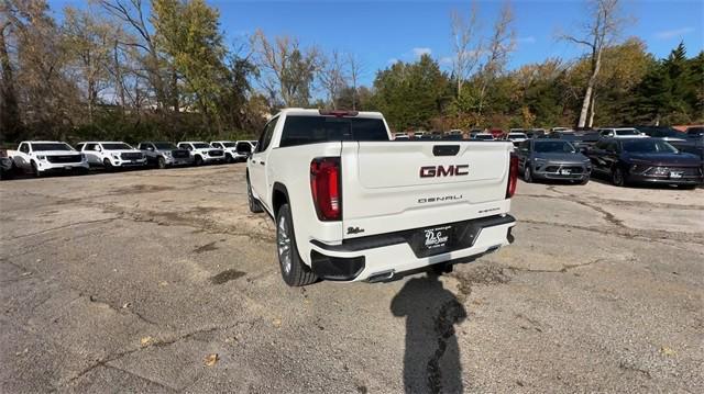 new 2025 GMC Sierra 1500 car, priced at $73,093