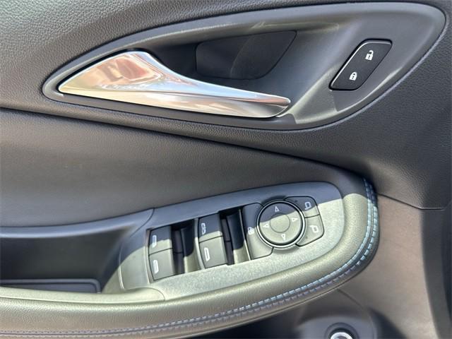 new 2026 Buick Encore GX car, priced at $25,687
