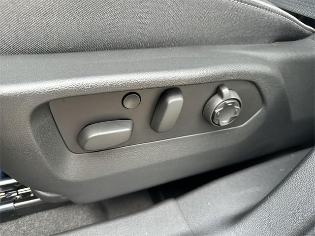 new 2025 Buick Envision car, priced at $43,965