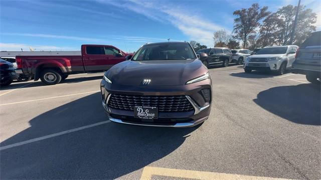 new 2025 Buick Envision car, priced at $45,570