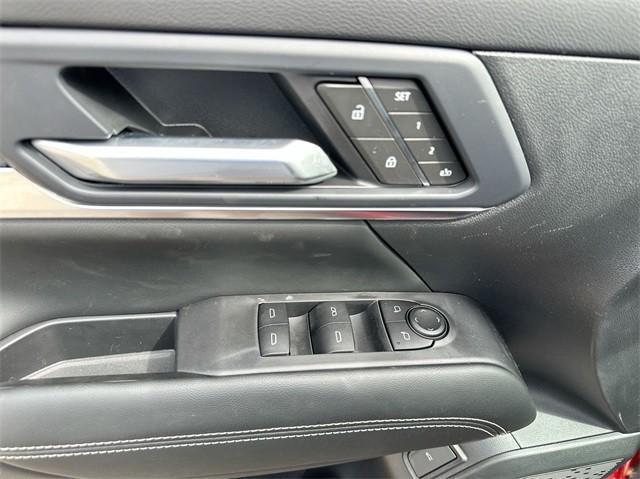 new 2025 GMC Terrain car, priced at $38,775