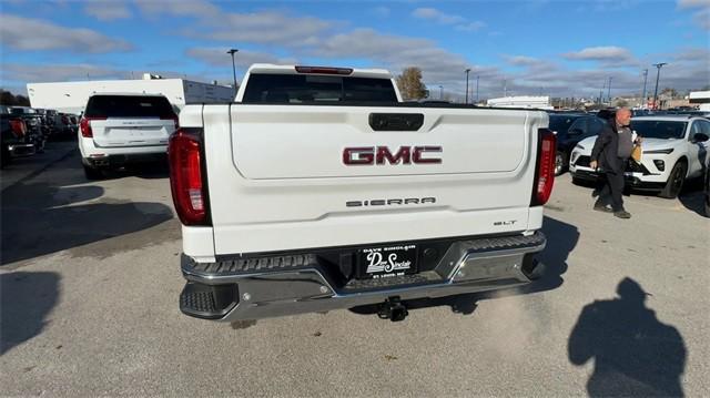 new 2025 GMC Sierra 1500 car, priced at $59,873